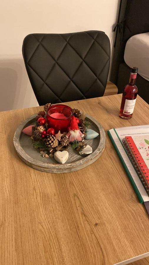 Exklusive Ferienwohnung 5Km Vom Centrum BRE Esterno foto