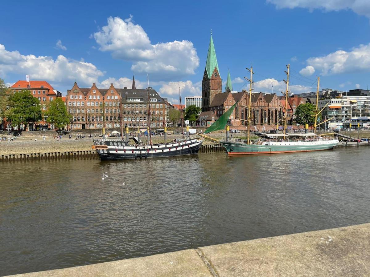 Exklusive Ferienwohnung 5Km Vom Centrum BRE Esterno foto