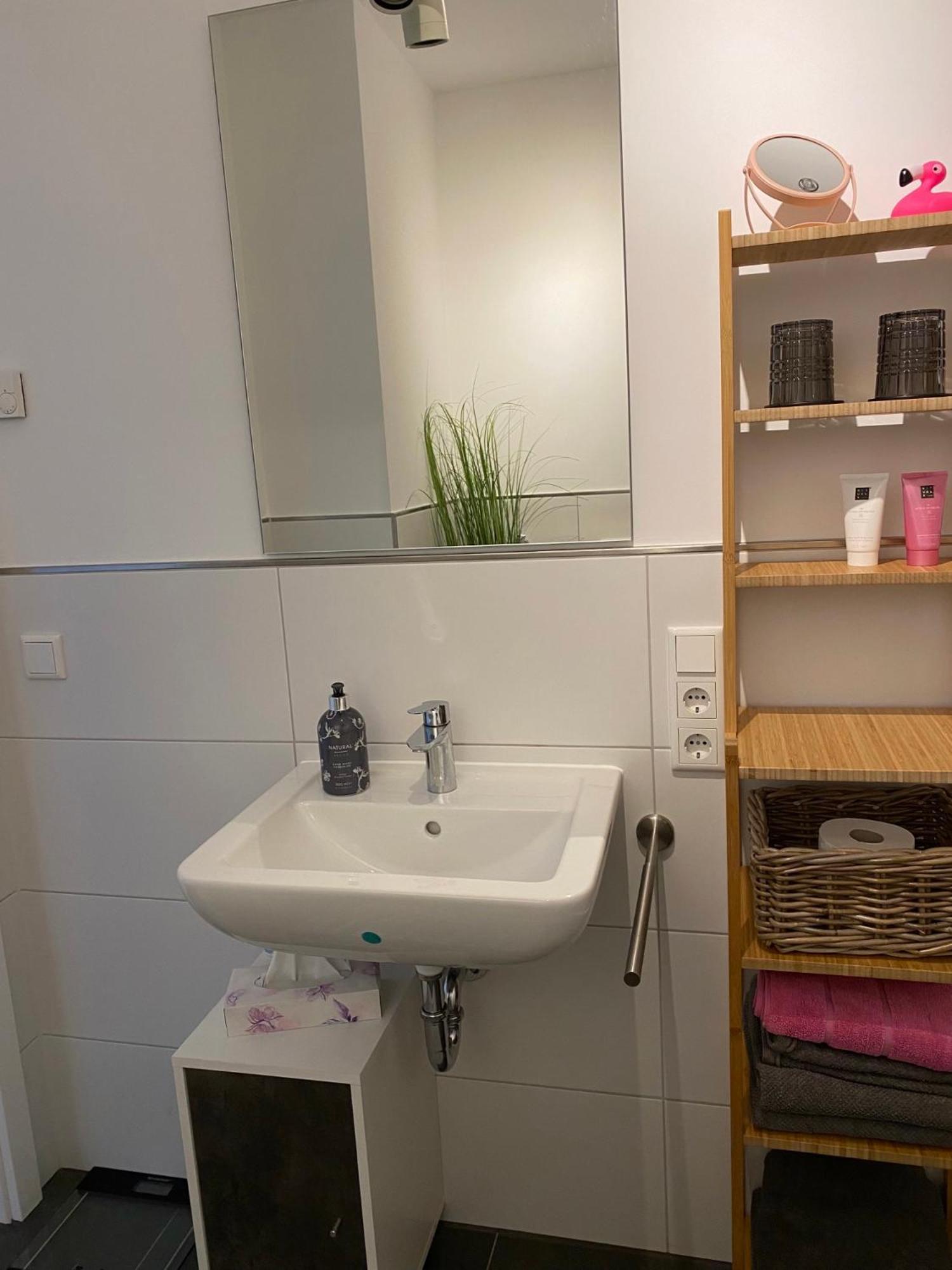 Exklusive Ferienwohnung 5Km Vom Centrum BRE Esterno foto